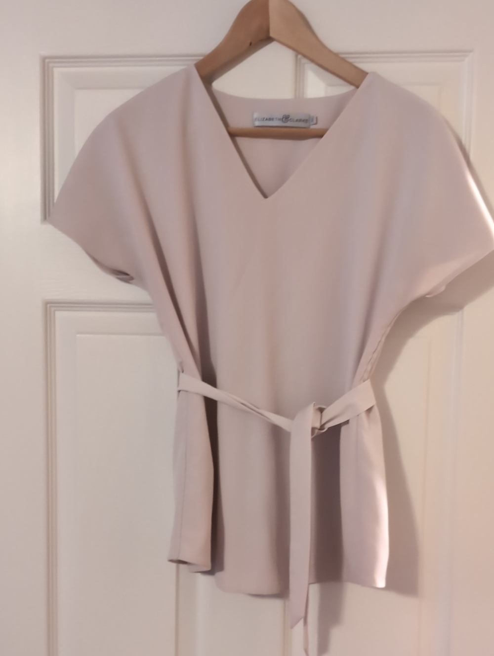 Elizabeth and Clarke Blush V-Neck Tie-Waist Tunic The Halloway 2